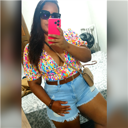 THAYNÁ_THOMPSON